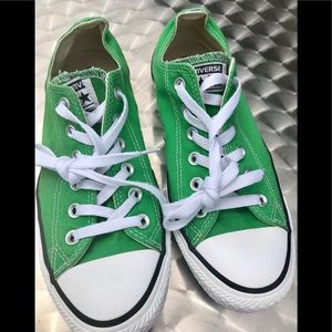 Green Converse Chuck Taylor All Star OX size 8